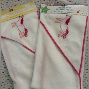 White Hooded Towel with Pink Unicorn Embroidery